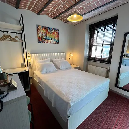 ホテル Rafinn イスタンブール