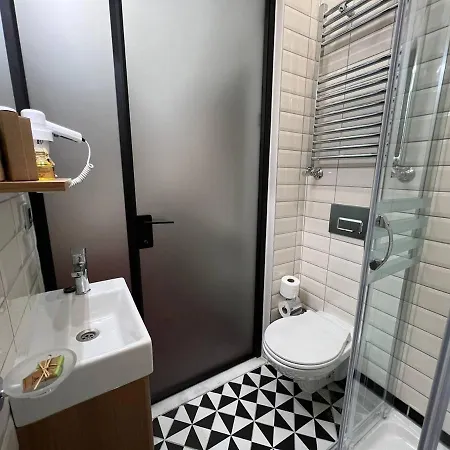 Rafinn イスタンブール