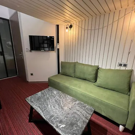 Rafinn * イスタンブール