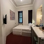 Hotel Rafinn *