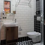 Rafinn Hotel *